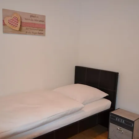 Krone * Sankt Johann (Baden-Wurttemberg)